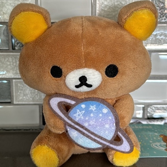 🪐San-X RILAKKUMA HOLDING PLANET Sitting Plush 5”Kawaii / Limited Edition NEW🪐 - Picture 1 of 16